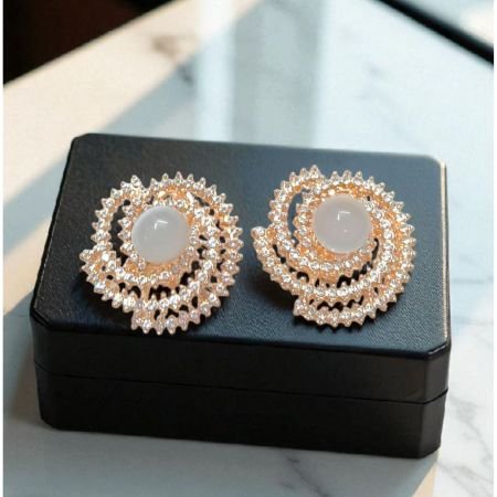 Monalisa Stone Earings